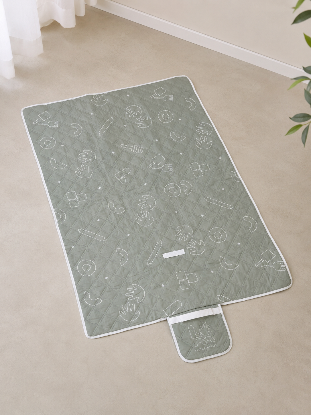 Little Minds Play + Sensory Mat